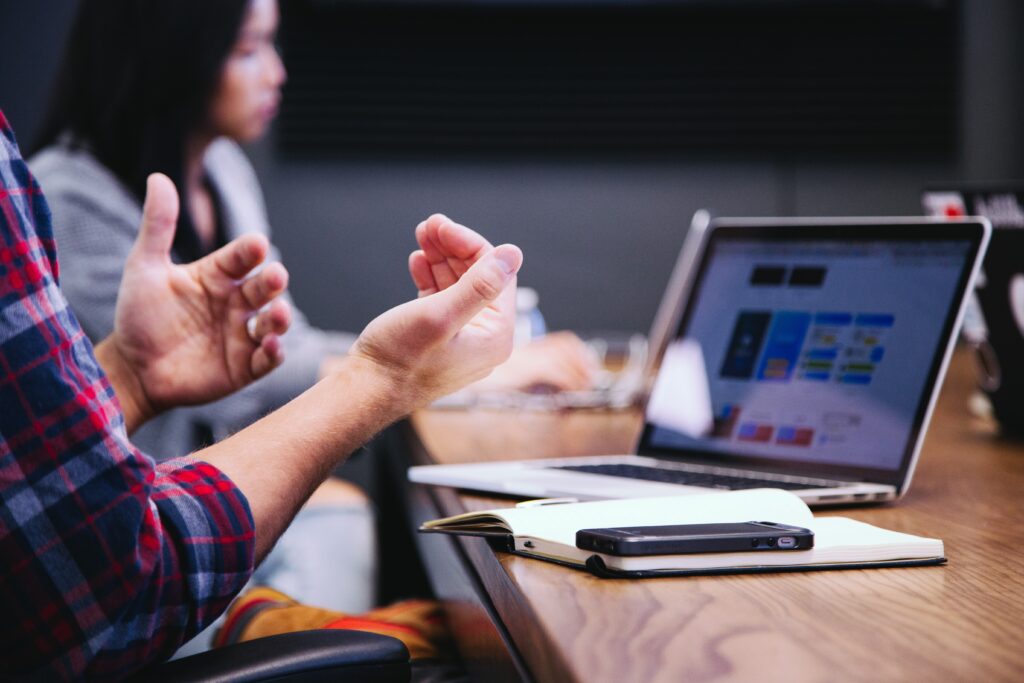 who does hipaa apply to business associates