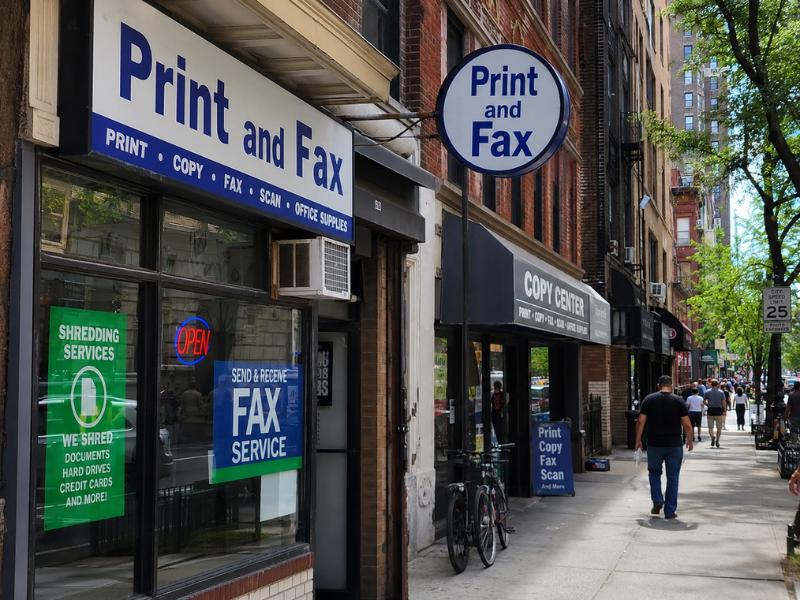 Where to Find a Fax Machine or Fax Services Near Me Where to Find a Fax Machine or Fax Services Near Me