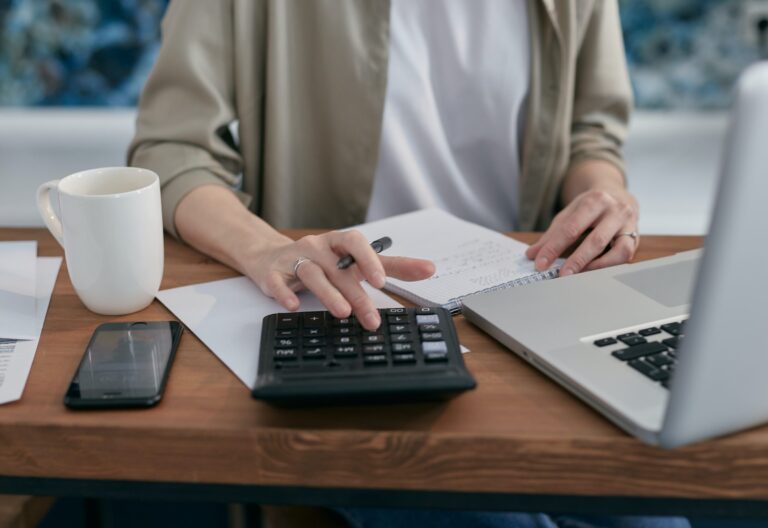 8 Best Billing Software for Small Businesses in 2025