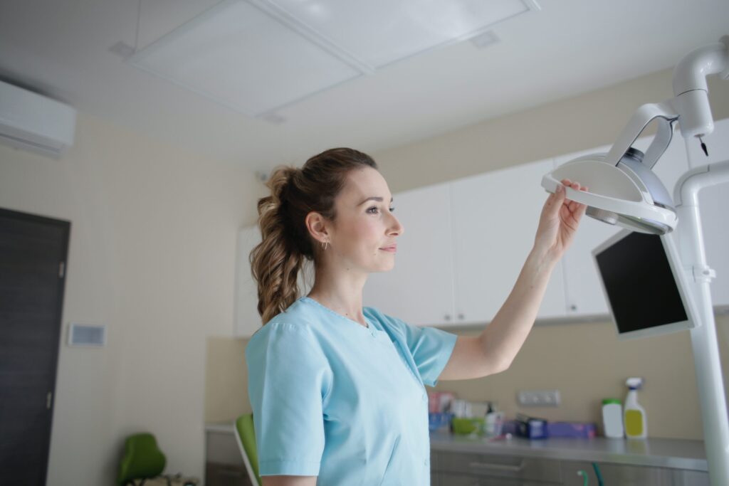 Best Physiotherapist Software in 2025: Pricing & Features