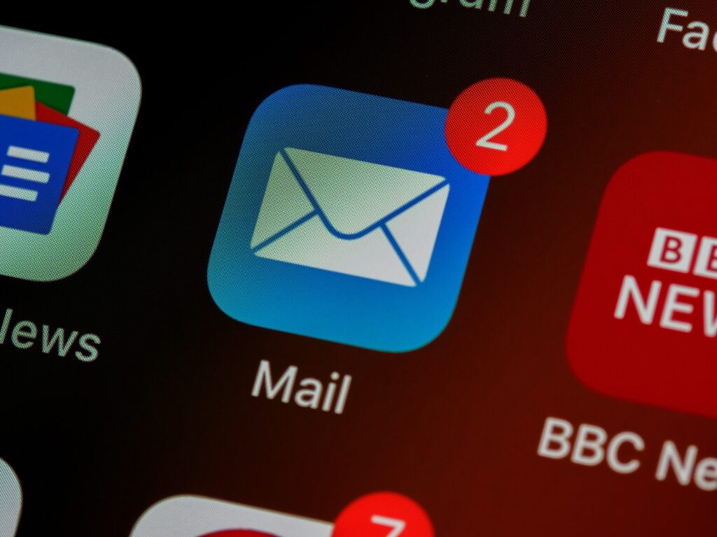 HIPAA Compliant Fax via Email: A Simple Guide 2025