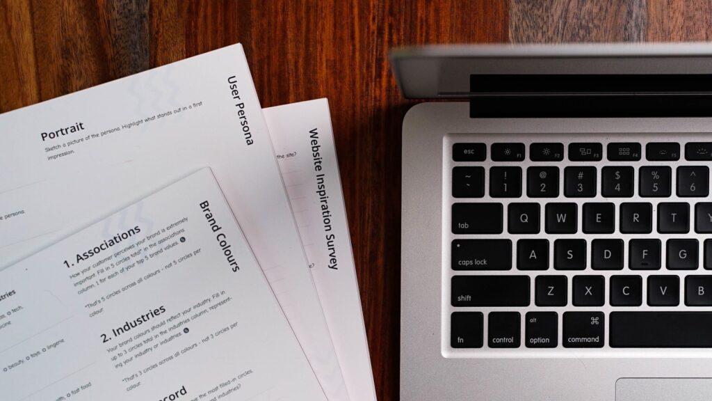 8 Best Document-Sharing Apps for Small Businesses in 2025