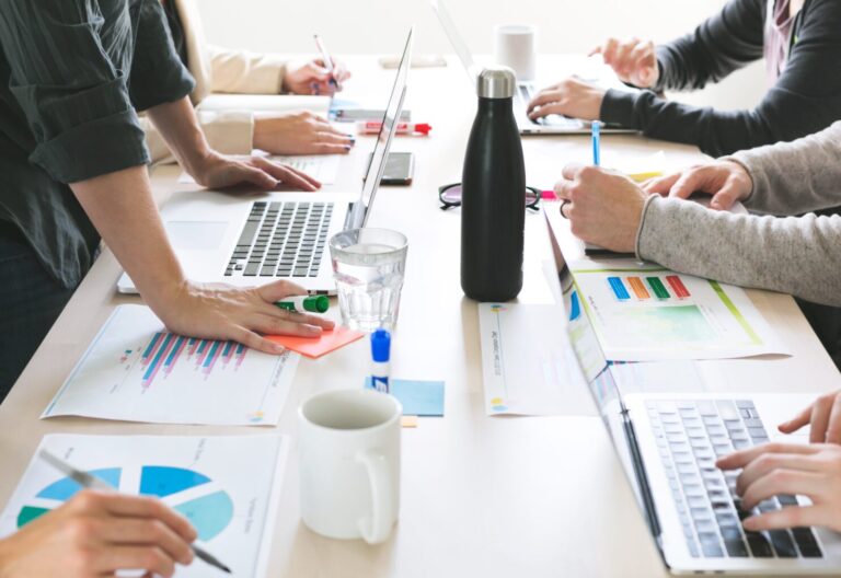 7 Best MyFax Alternatives for Online Faxing—#1 Has a Unique Advantage