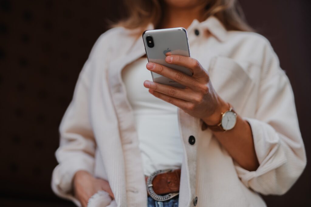 How to Send Fax from My Phone: An Easy Guide 2025