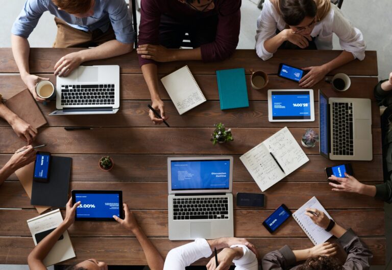 10 Best Online Tools for Entrepreneurs to Grow Your Business