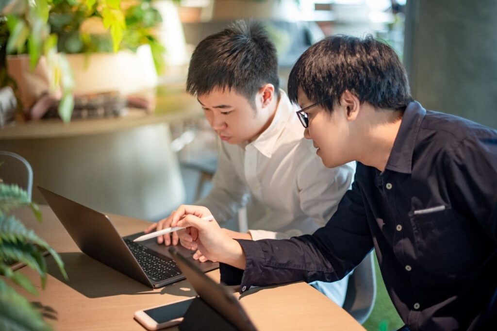 Top 5 Tips to Stay Productive While Working Remotely