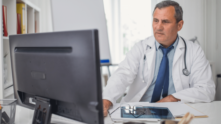 how doctors can use online faxing