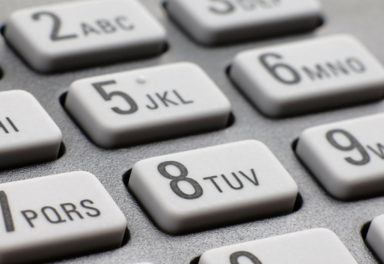 Toll-Free Number vs Local Number: What's the Difference?