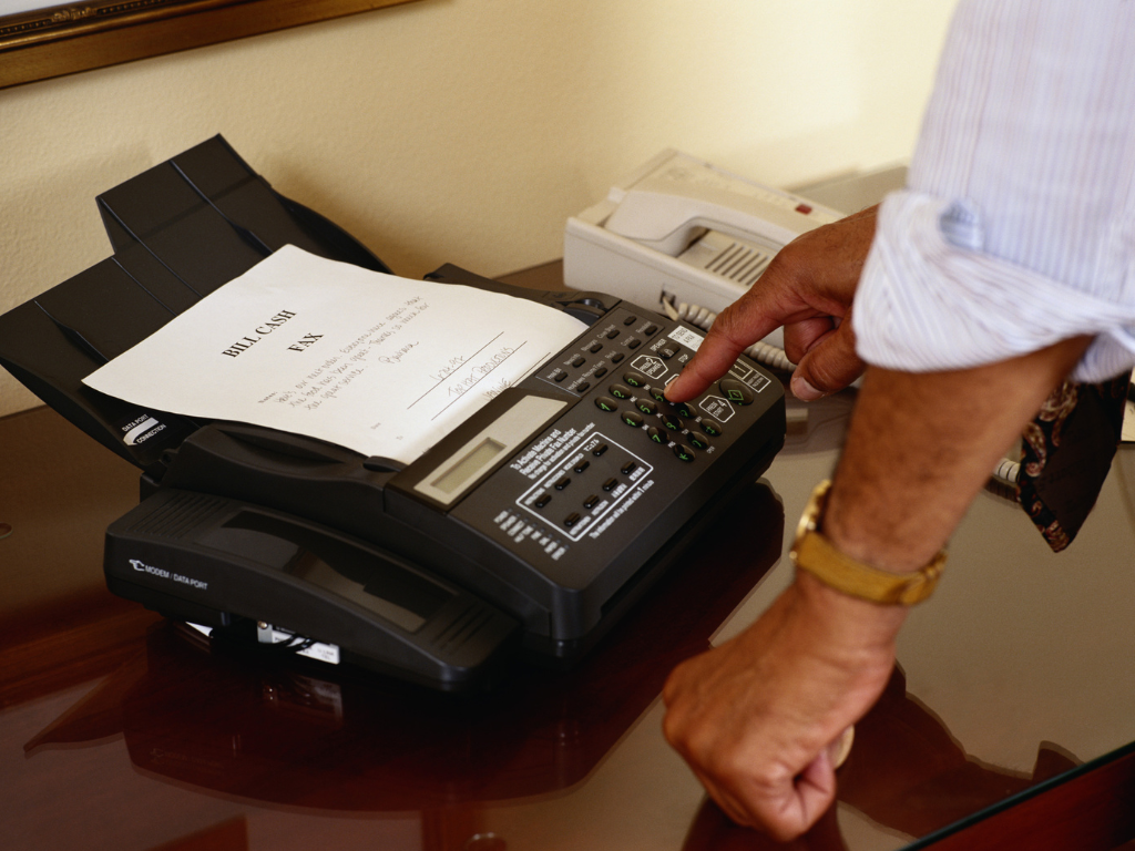 HP 2140 Fax Printer: How to Use It to Send Faxes