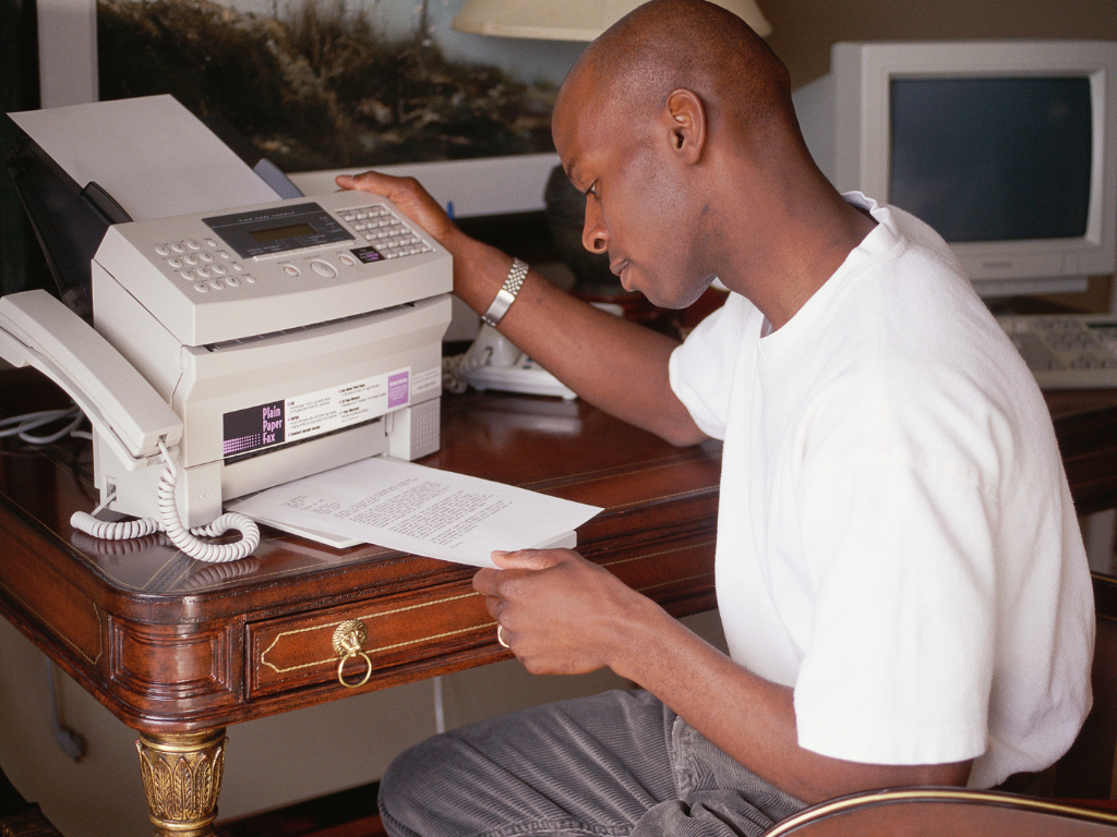 How to Set Up Brother Intellifax 2840 for Faxing