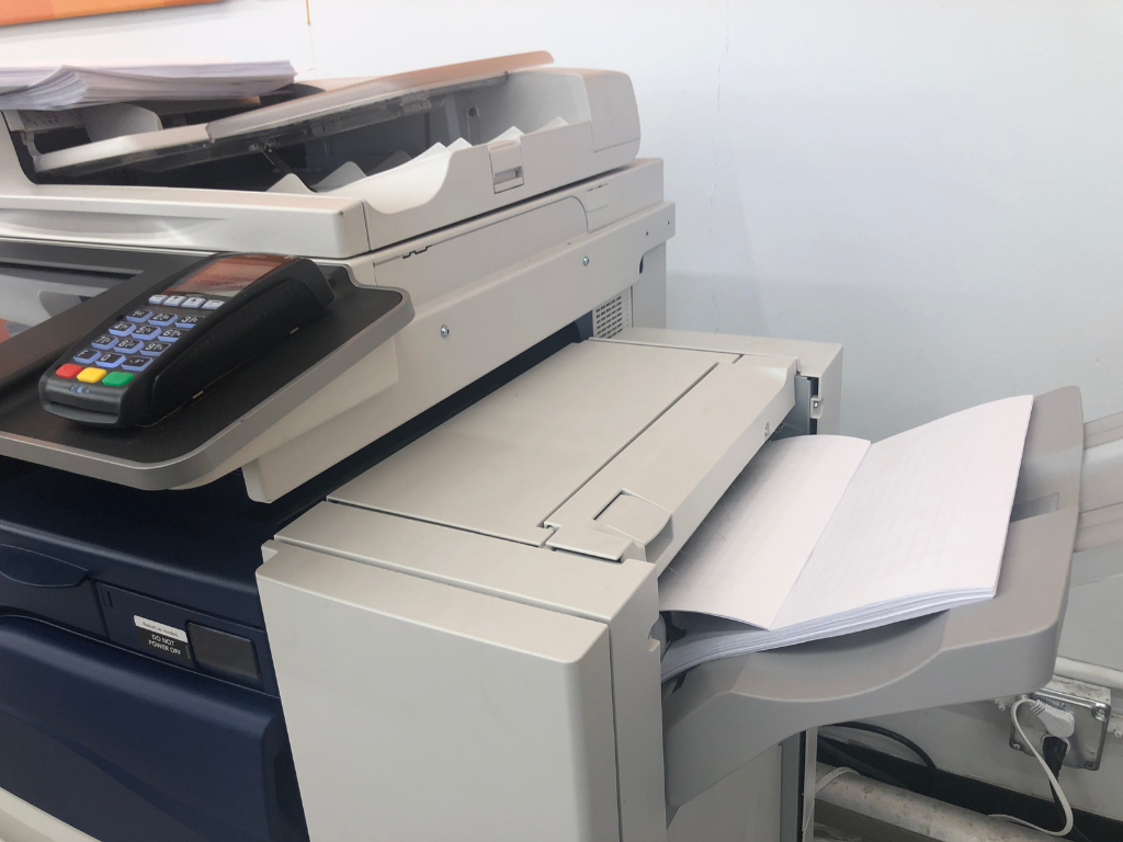 How to Operate the Epson ET 2760 Fax Machine