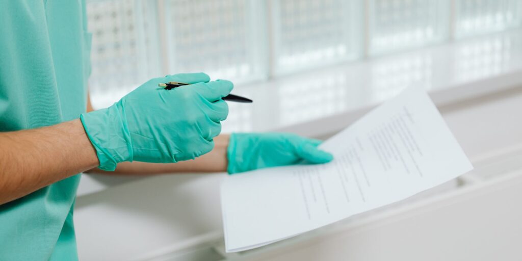 6 Best Practices for Secure Disposal of HIPAA Documents