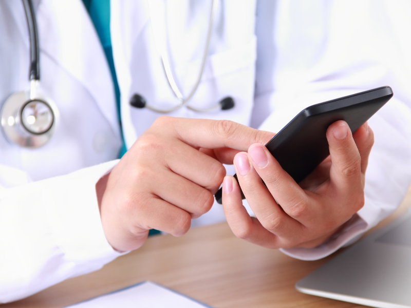 HIPAA Compliance and Social Media: Best Practices and Considerations