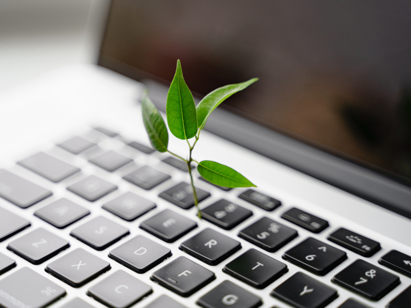 8 Advantages of Online Fax Service for Businesses
