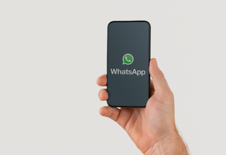 is whatsapp hipaa-compliant