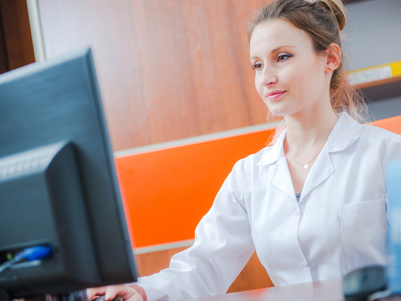 what is clinic management software