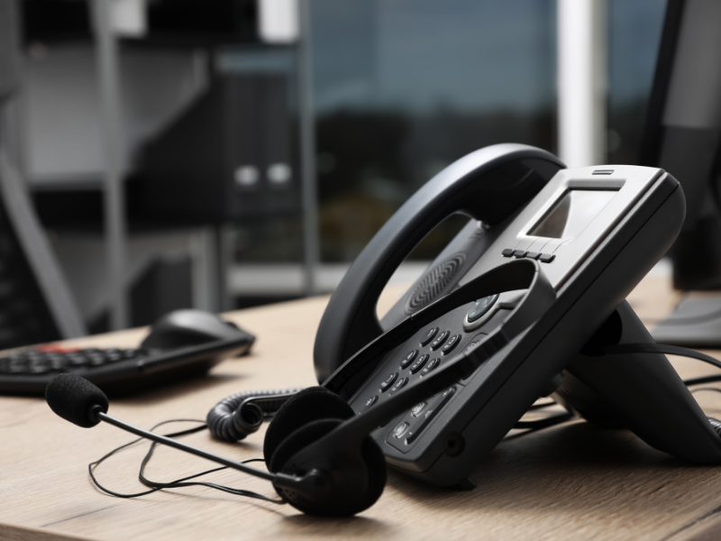 how to secure a phone line