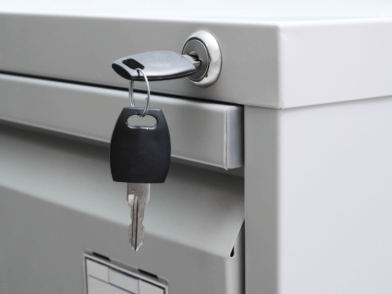How To Secure Contacts (2025 Easy Guide)