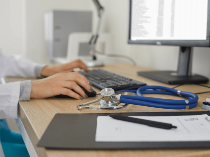 HIPAA Compliance for Dermatologists in 2025: A Quick Guide