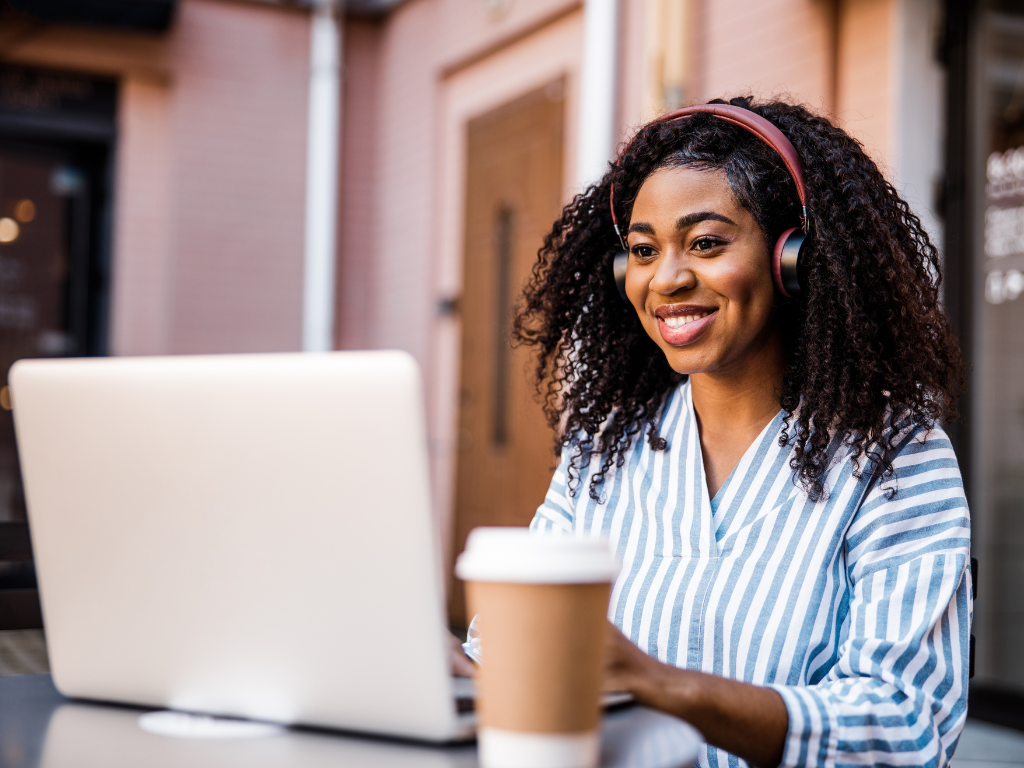 8 Reasons to Move from Traditional Fax to Cloud Fax